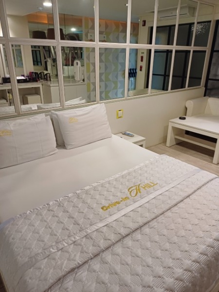 호텔 대표 사진