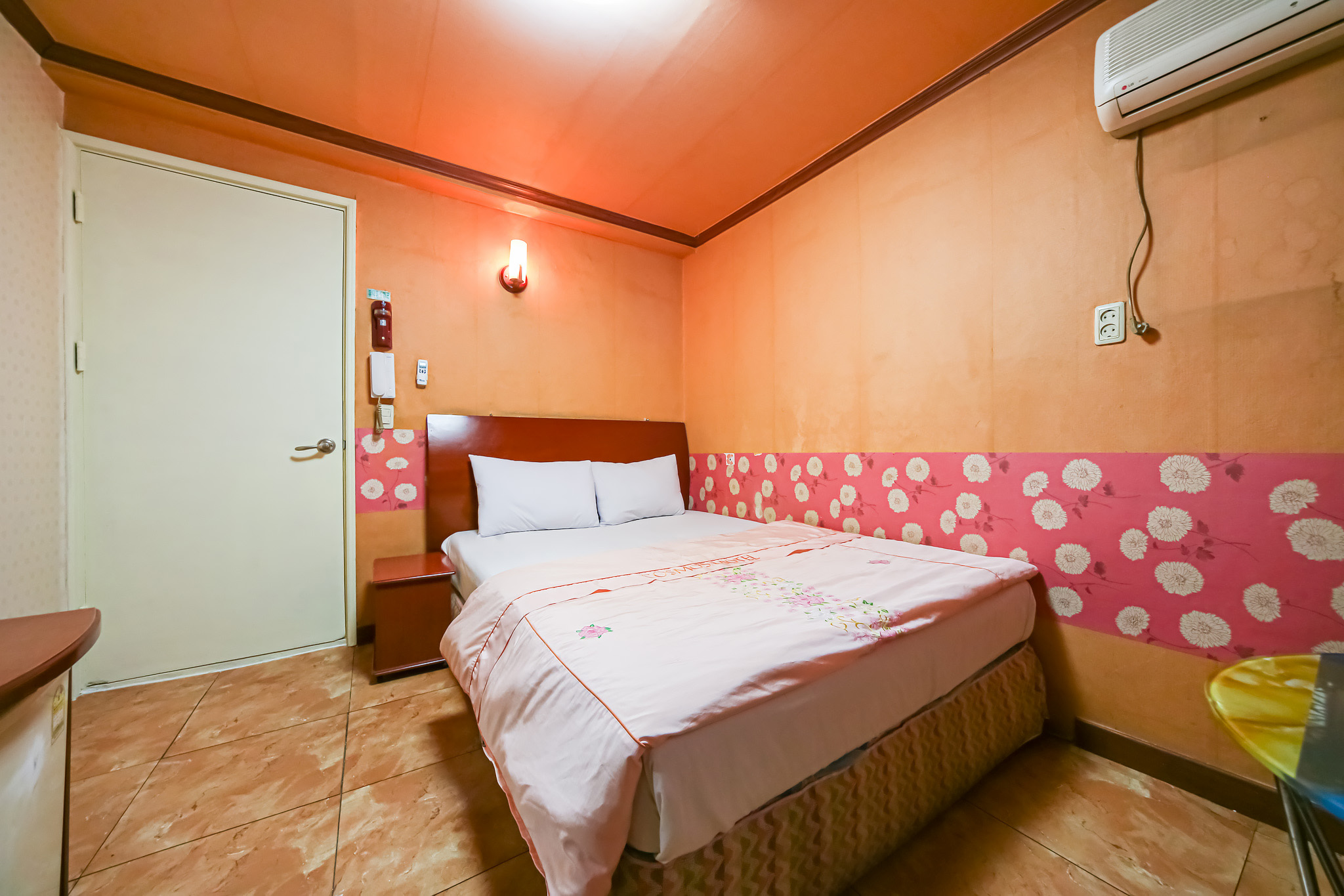 호텔 대표 사진