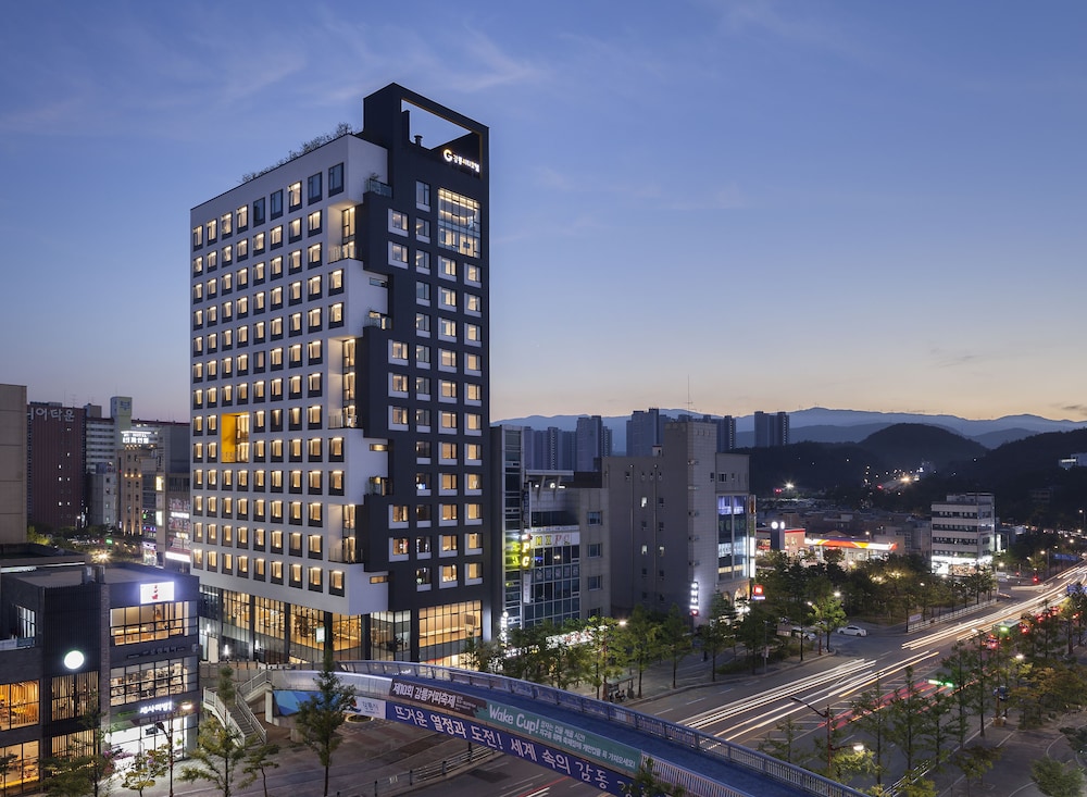 호텔 대표 사진